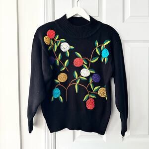Mi Ki by Majestic Vintage Black Mock Neck Crewel Fruit Leaves Acrylic Sweater M